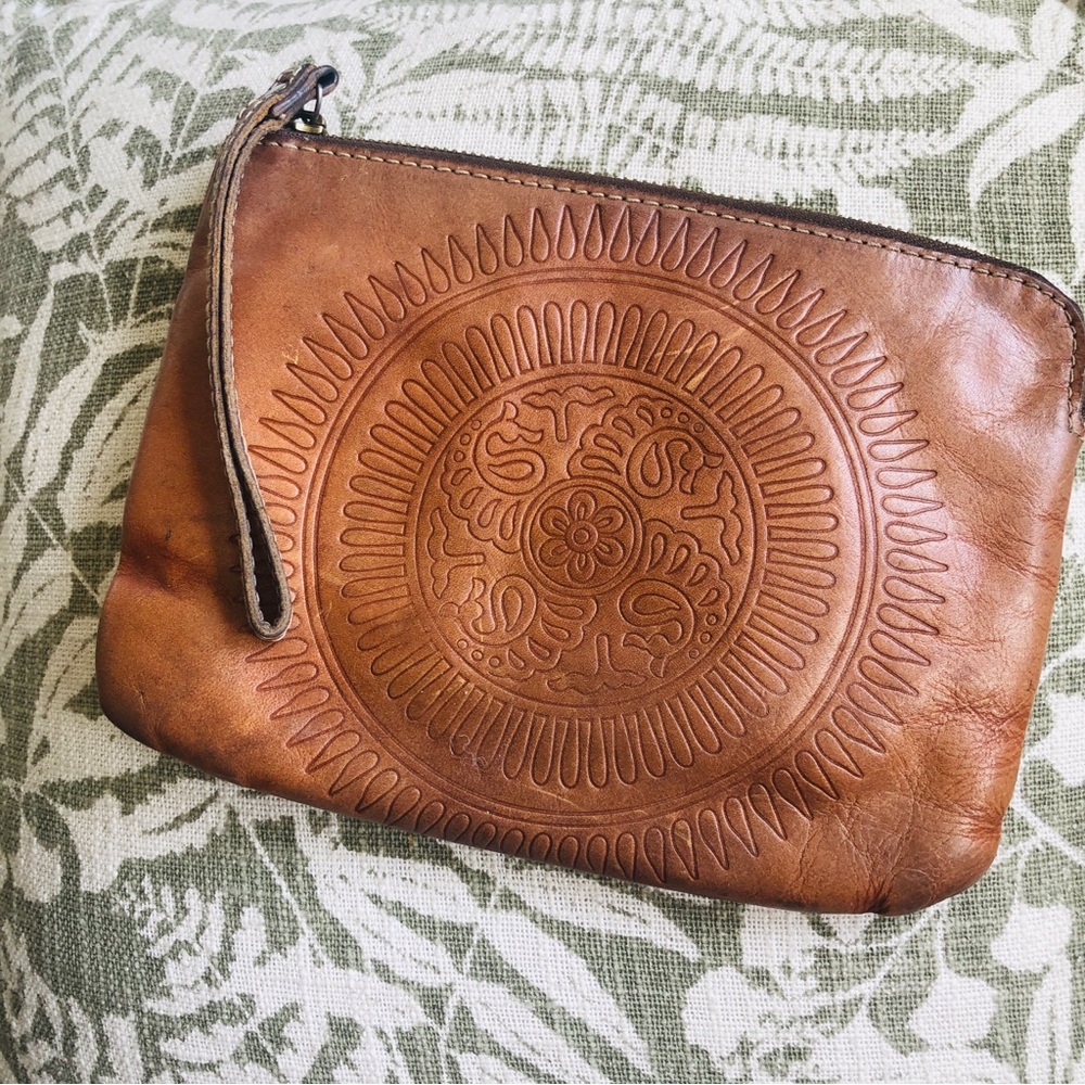 Patricia Nash Cassini Wristlet Tooled Italian Brown Leather Medallion Design